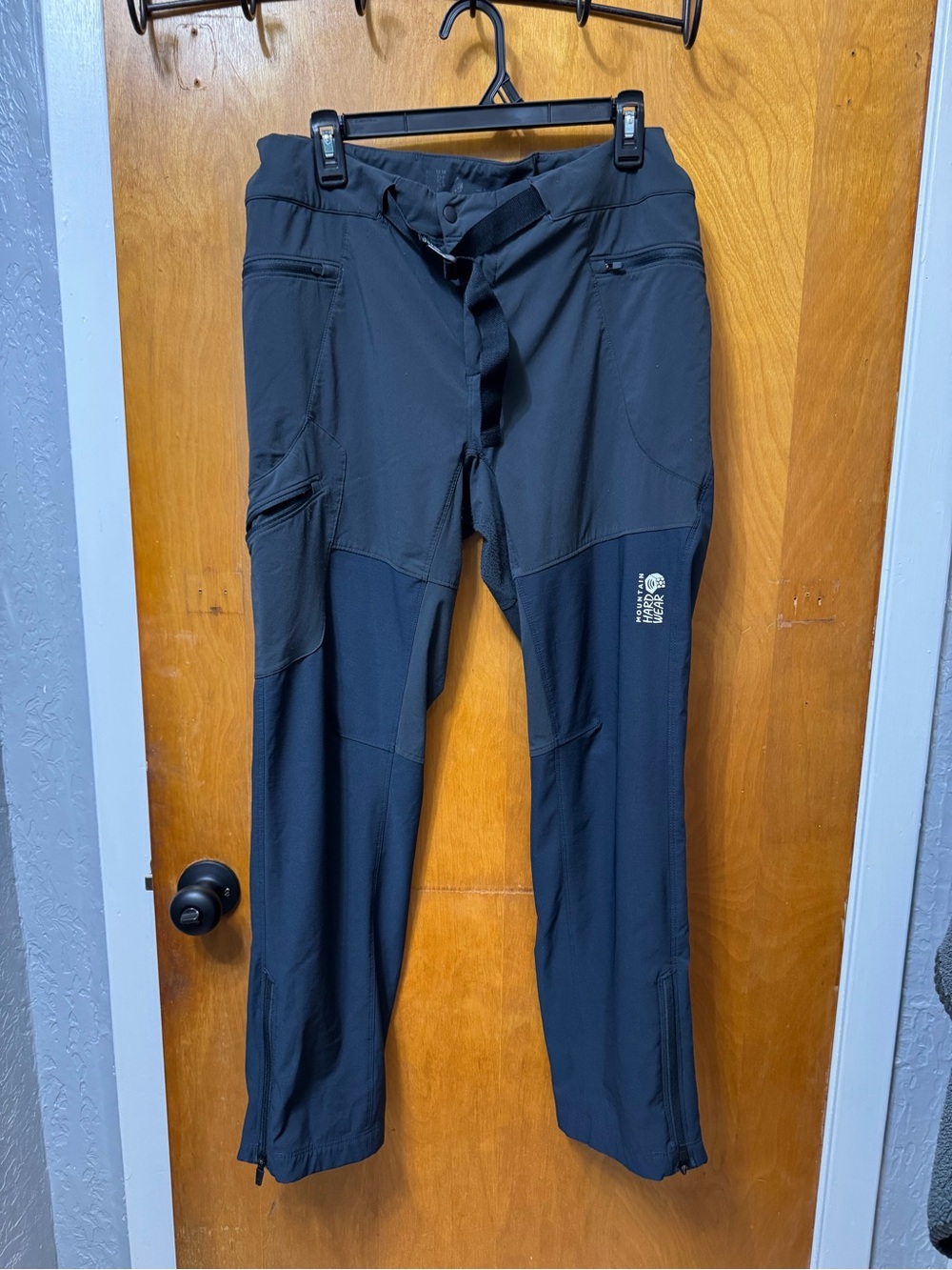 Mountain Hardwear Black Hiking Pants